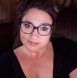 Meet your Posher, Anne marie